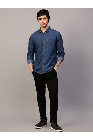 Men Blue Slim Fit Solid Spread Collar Casual Denim Shirt