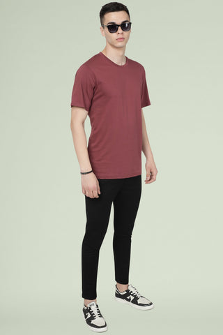 Burgundy Solid Men Half Sleeve Pure Cotton Round Neck T-Shirt