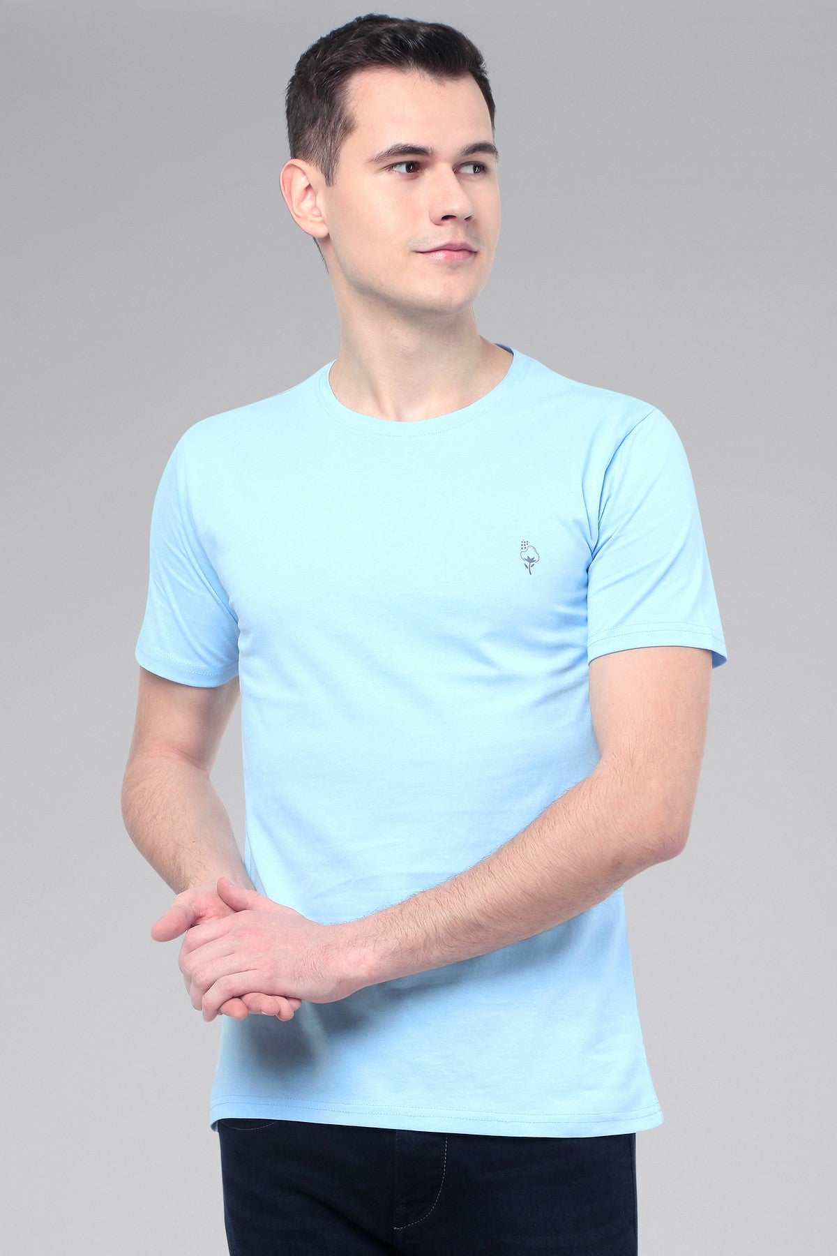 Sky blue Men Half Sleeve Pure Cotton Round Neck T-Shirt